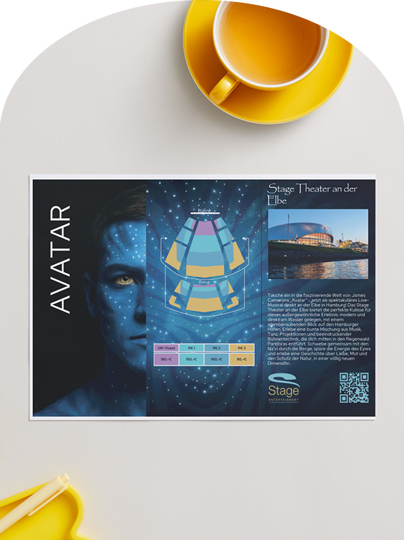 Gestaltung einer Broschüre zum Musical Avatar mit futuristischen Design, blauer Farbwelt und grafischen Elementen.